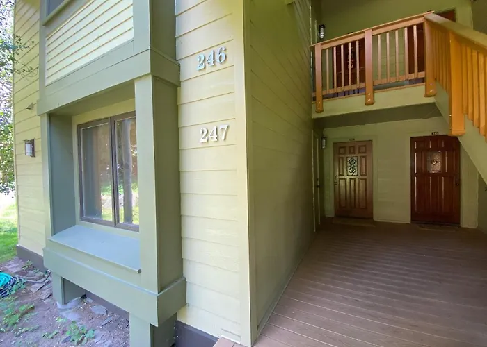 Snowcreek 247 Townhouse