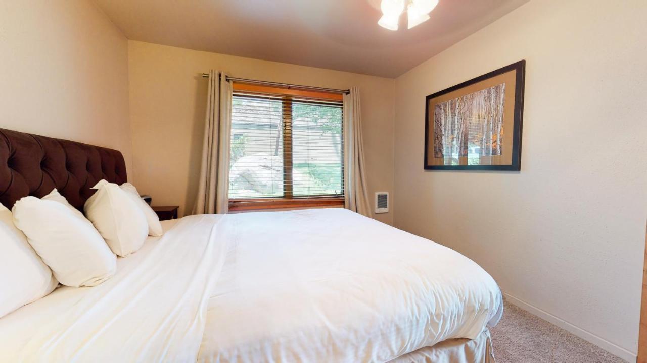 Snowcreek 247 Townhouse